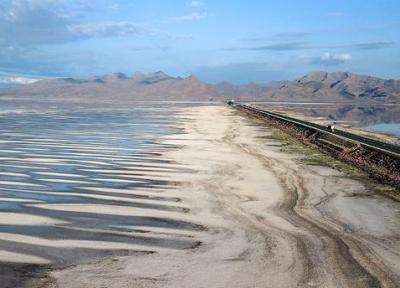 نماینده مجلس: بپذیریم حیات دریاچه ارومیه رو به سرانجام است