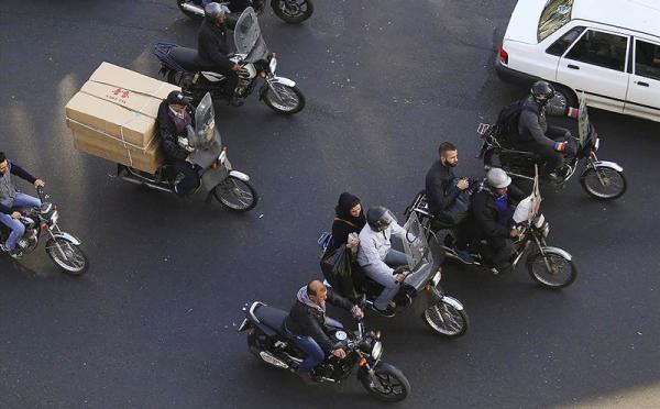 جای پارک مخصوص در دو خیابان مهم تهران برای موتورسواران ، ساماندهی در منطقه ها دیگر شروع می گردد